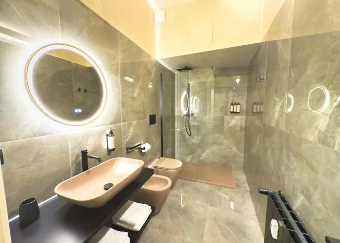 Pantheon Urbes Collection *